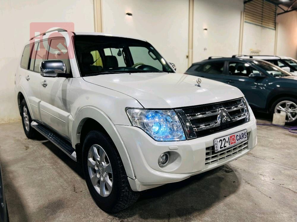 ميتسوبيشي باجيرو